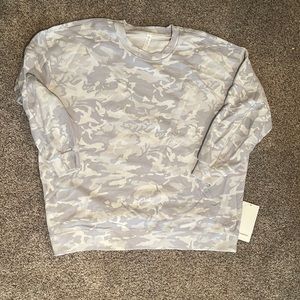 Lululemon Perfectly Oversized Crew